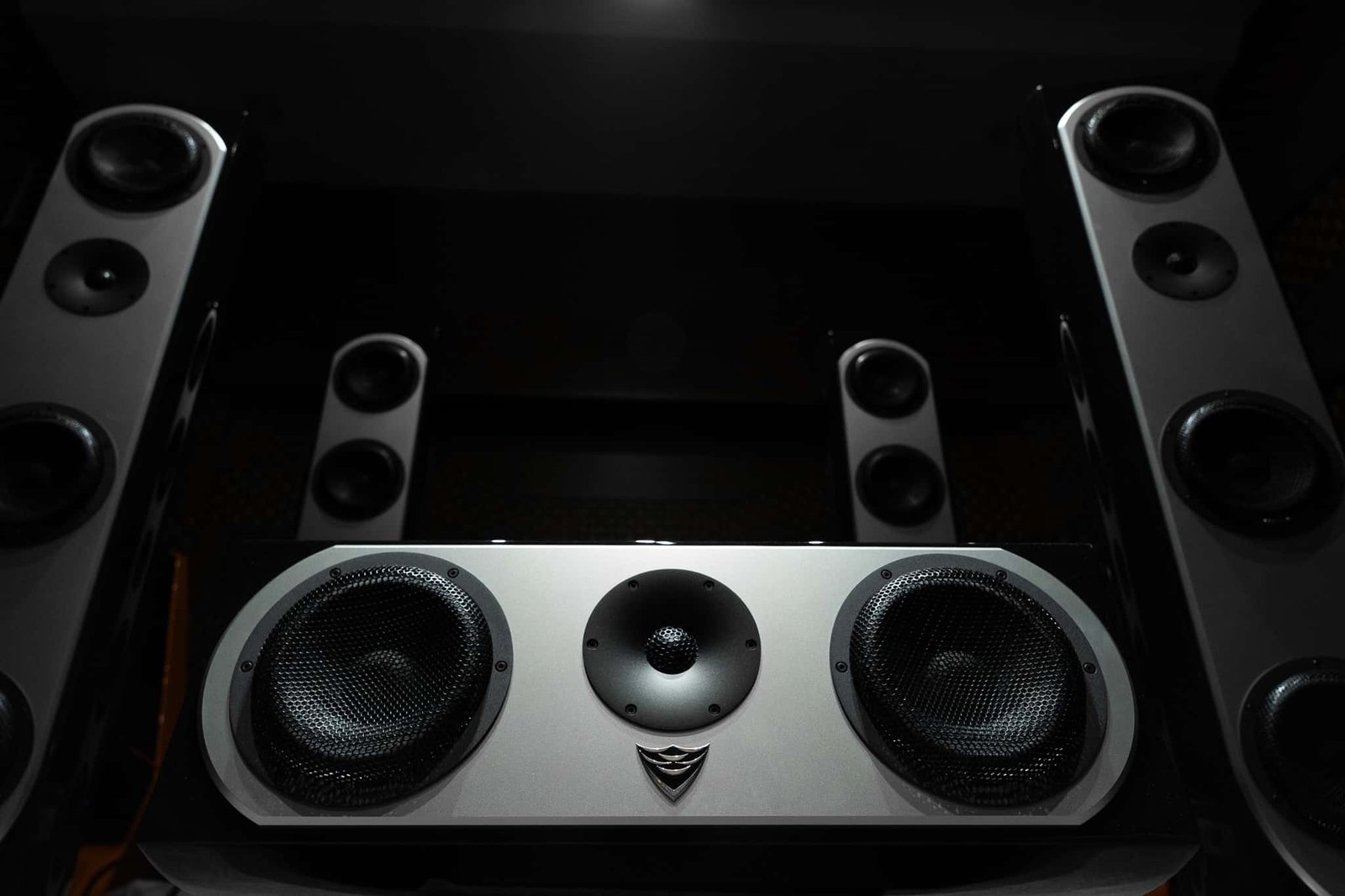 Veyron Audio V90