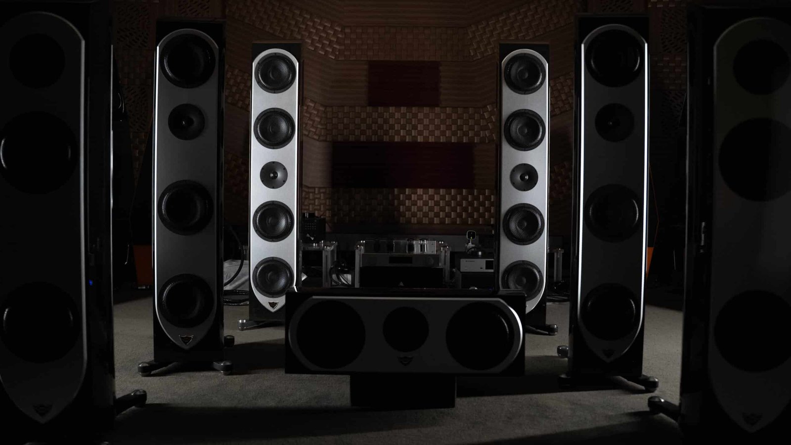 Veyron Audio V90